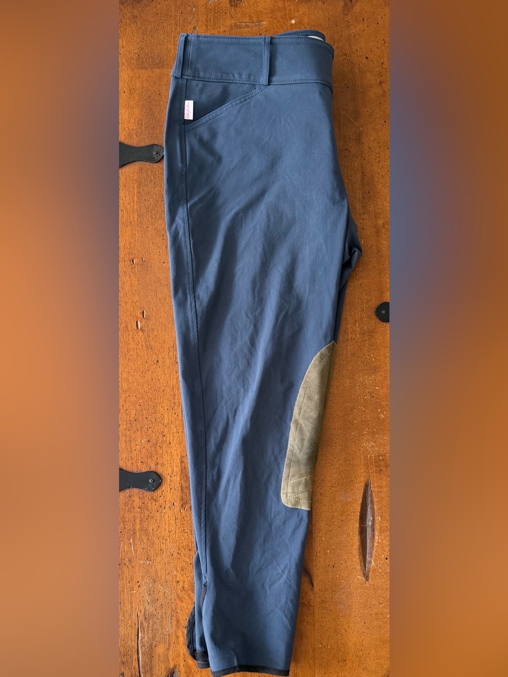 Tailored Sportsman Trophy Hunter